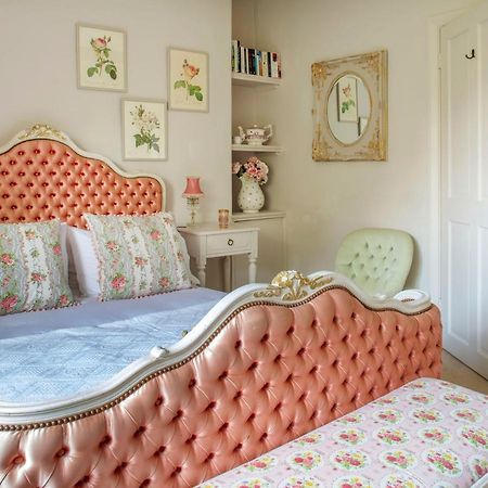 Pytts House Boutique Bed & Breakfast เบอร์ฟอร์ด ภายนอก รูปภาพ