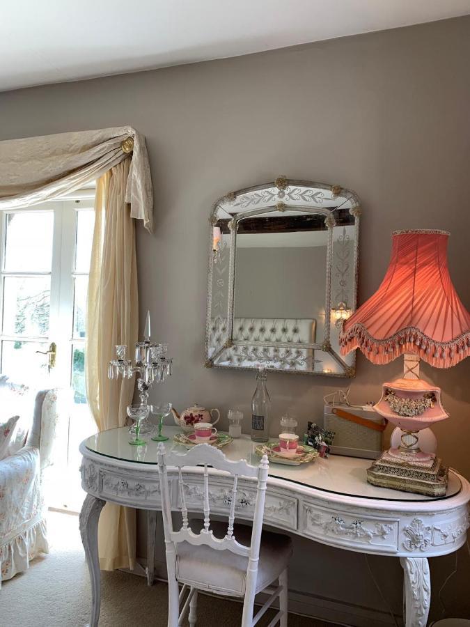 Pytts House Boutique Bed & Breakfast เบอร์ฟอร์ด ภายนอก รูปภาพ